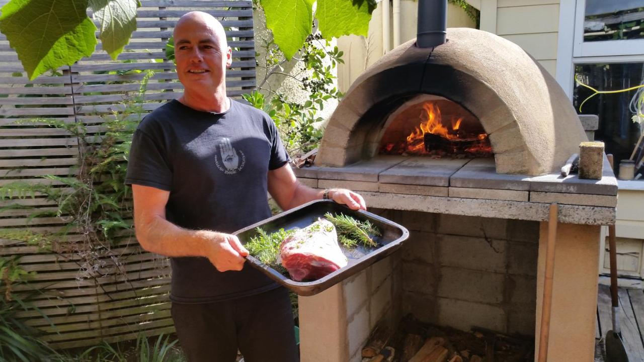 Endless Summer Lodge - Guesthouse Ahipara Bagian luar foto